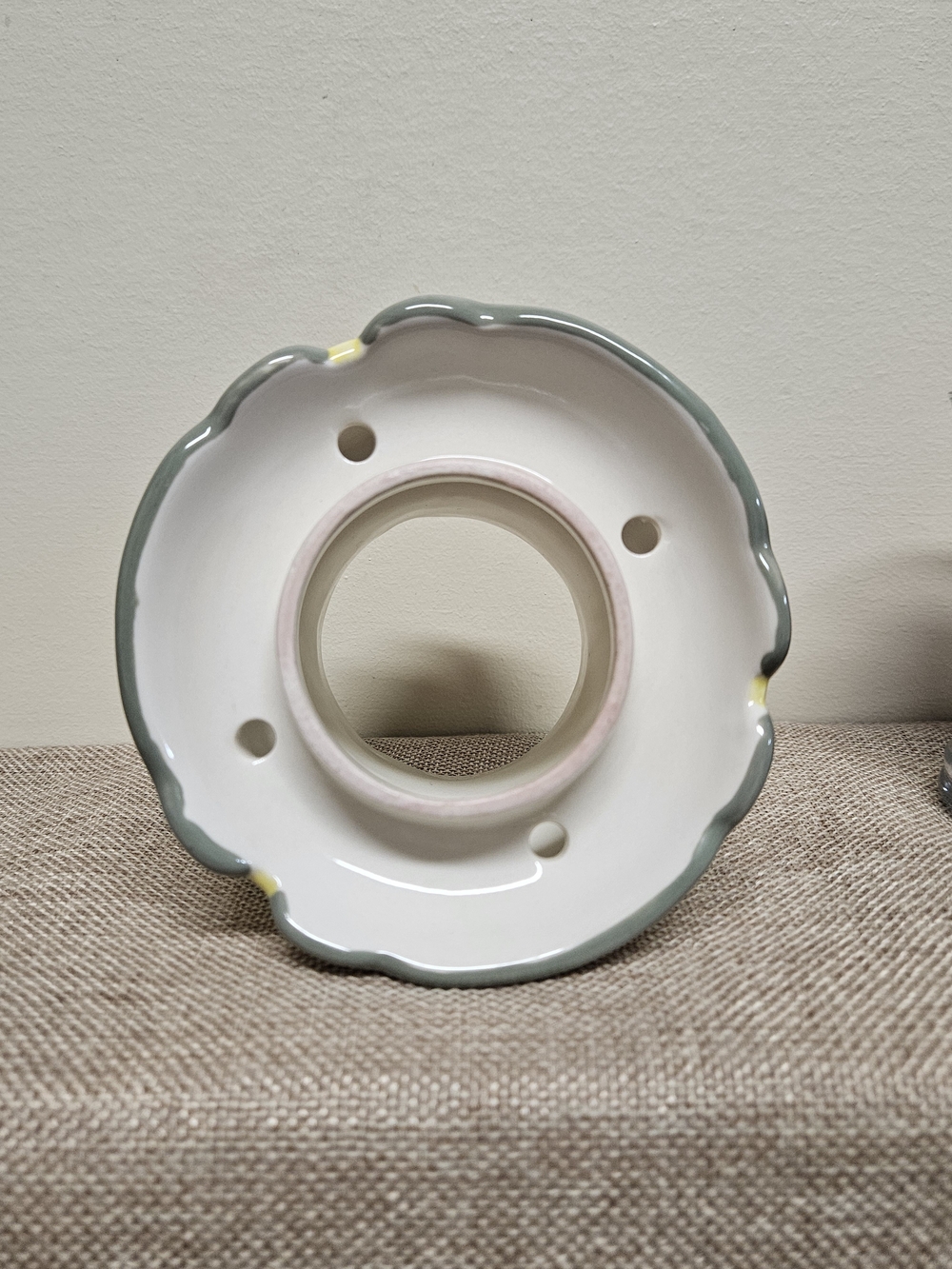 Partylite Strawberry Fields Candle Plate & Lamp Shade - Picture 6 of 9